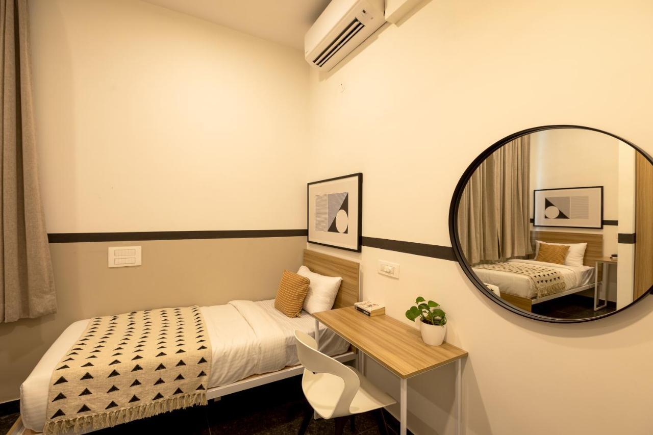 Olive Zip Domlur By Embassy Group Hotel บังกาลอร์ ภายนอก รูปภาพ